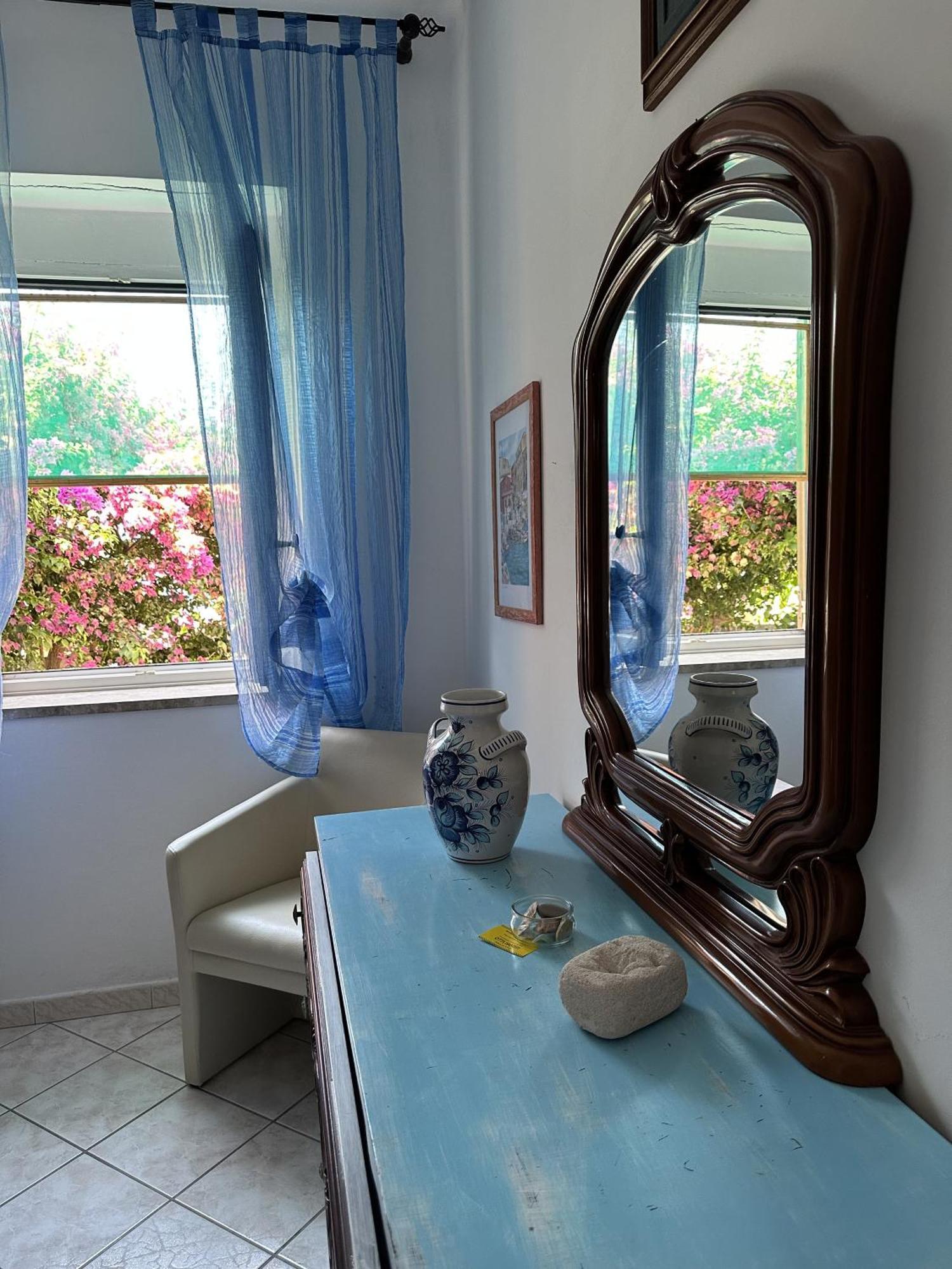 Vila Casa Talento Ponza Exteriér fotografie